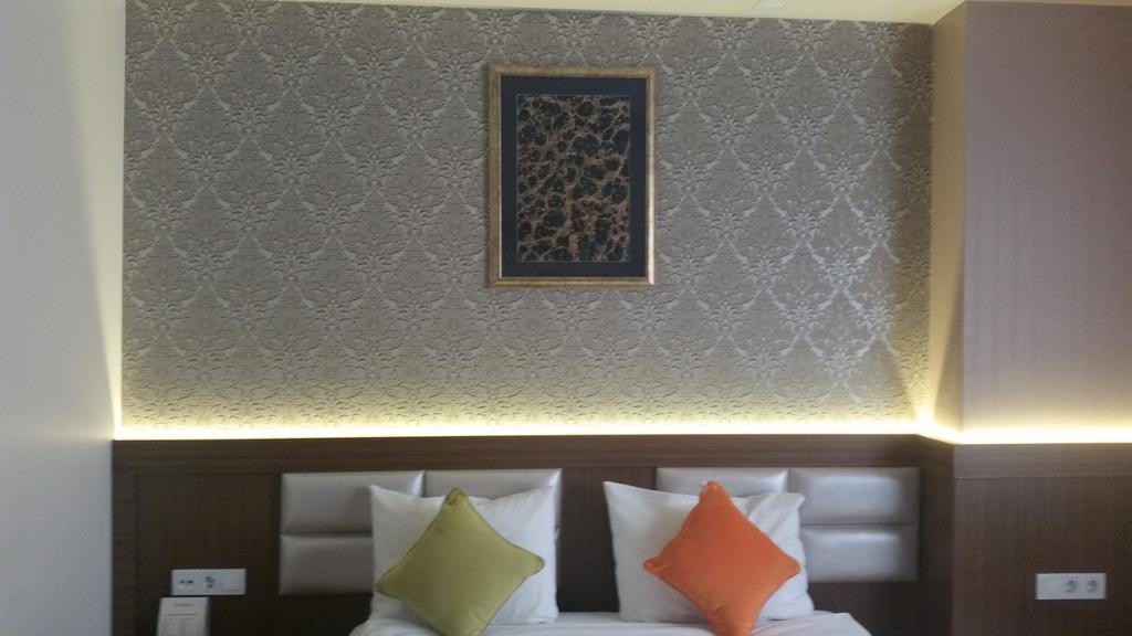 Bera Mevlana Hotel - Special Category Konya Zimmer foto